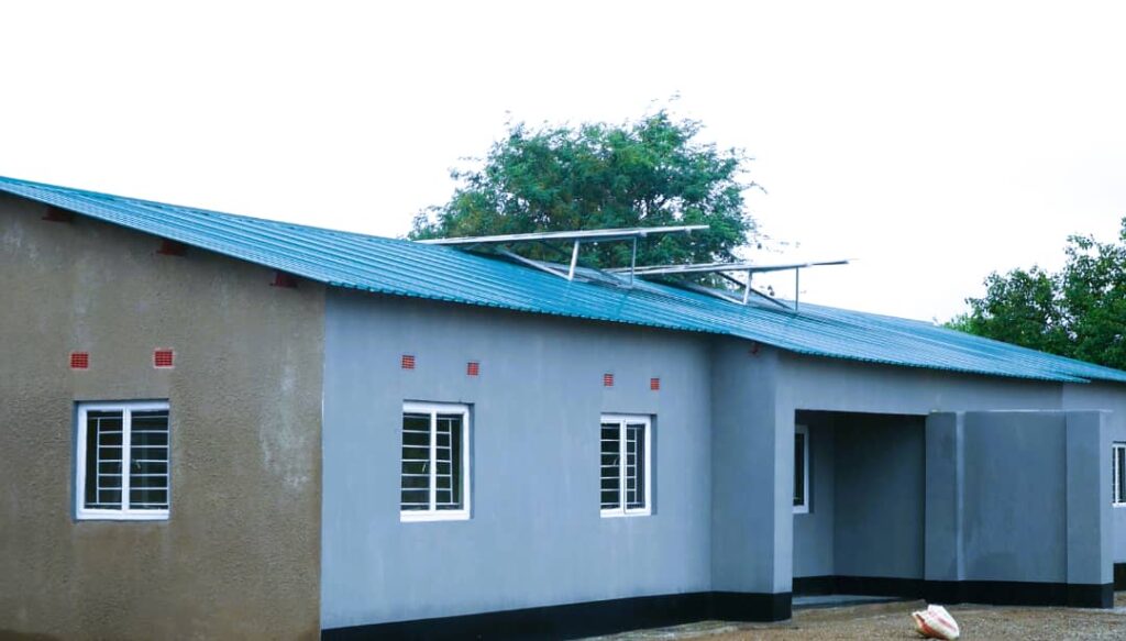 GOVT HANDS OVER K2.4 MILLION KATETE PRIMARY SCHOOL PROJECT